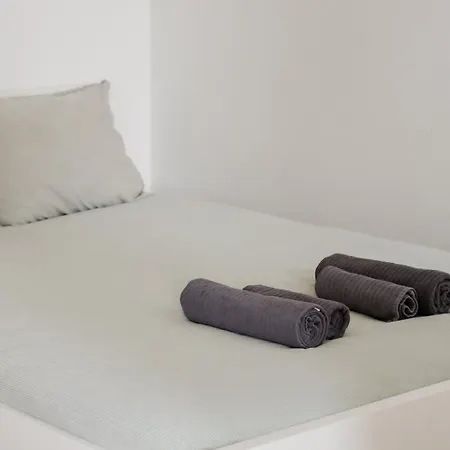 Lejlighed Your Modern Retreat Close To Center