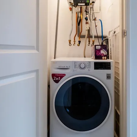 Your Modern Retreat Close To Center דירה רוטרדם